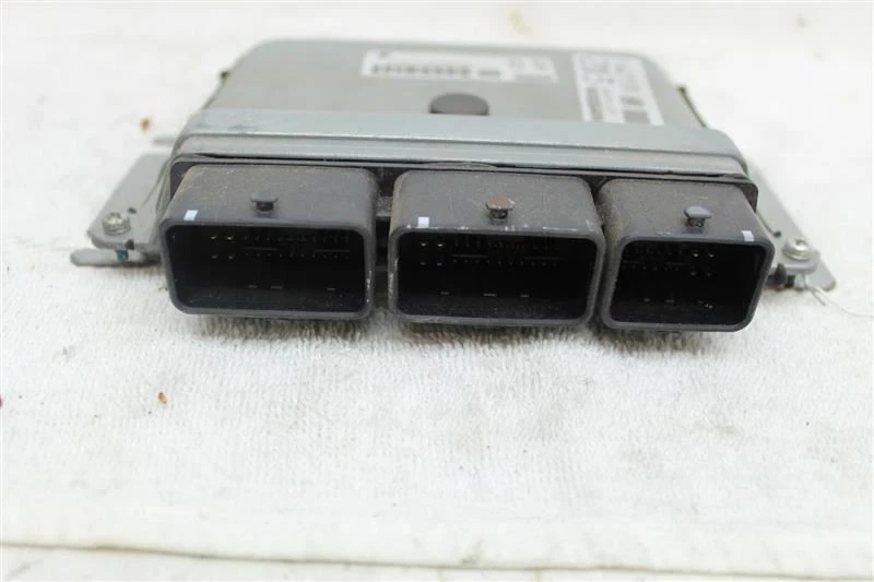 Computadora ECU ECM NISSAN ALTIMA 2016 16 NEC025072 1038899 Foto 2 de 4