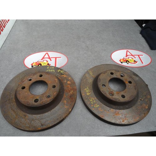 REMSCHIJF RECHTS VOOR Renault R25 PHASE 2 - Afbeelding 2 van 5