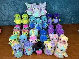 Lot of 31 Chattering Interactive Hatchimals -For a Wicked Office RTO Prank? READ