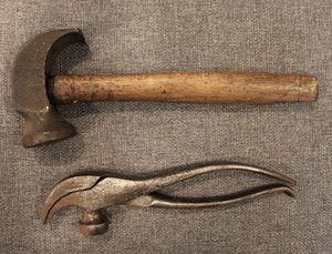 Vintage Whitcher Cobbler Hammer #3 & Lasting #4 Pliers Set - Cold Steel