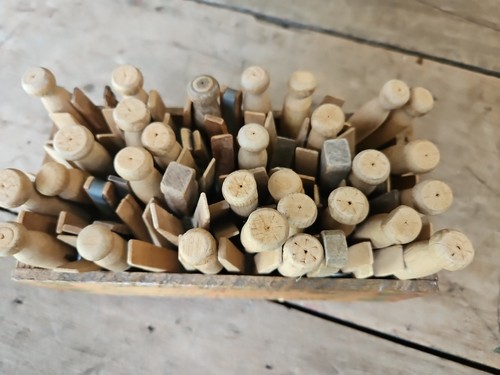 DE COLECCIÓN ALFILERES DE ROPA DE MADERA en Swifts Brookfield CAJA DE QUESO DE MADERA LAVADERO Decoración - Imagen 5 de 12