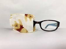 Eye patch for children and adults with lazy eye. Reusable non adhesive patch 
