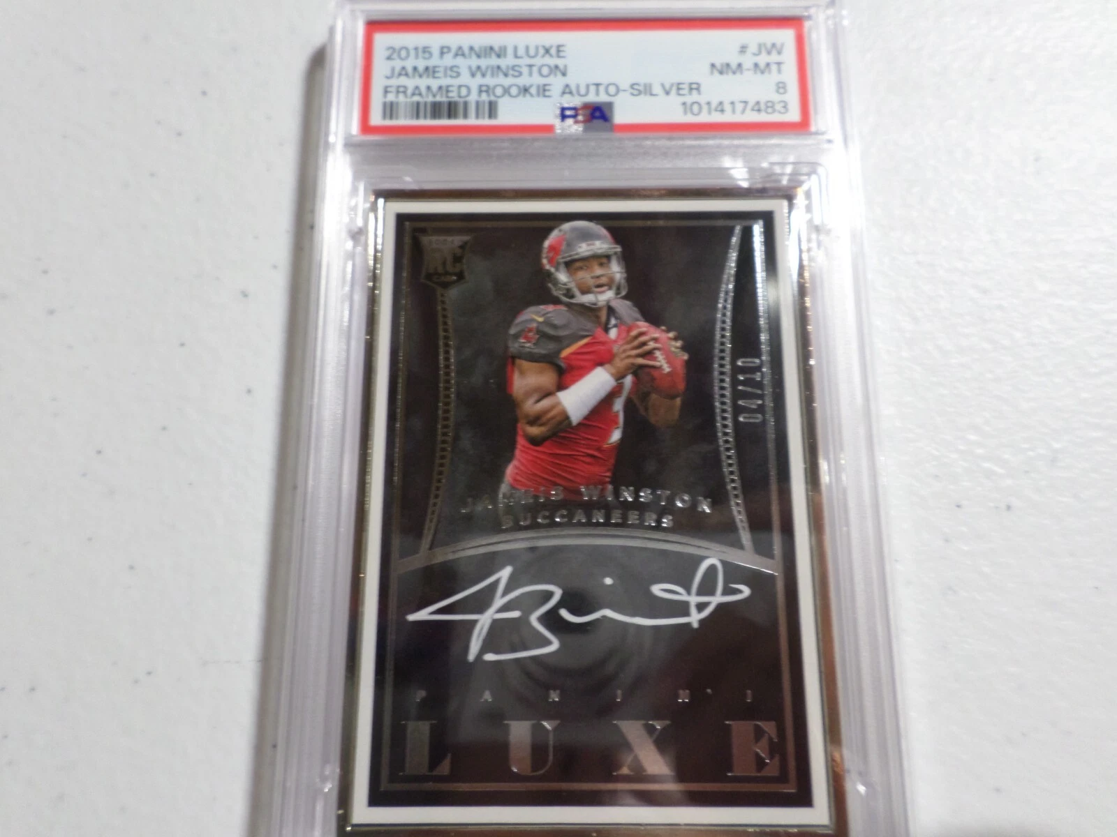 Jameis Winston Panini Luxe Framed Rookie Autographs #JW Silver