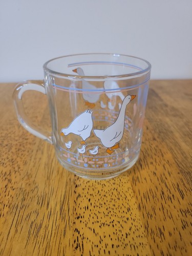 Luminarc Arc France Geese And Hearts Mug