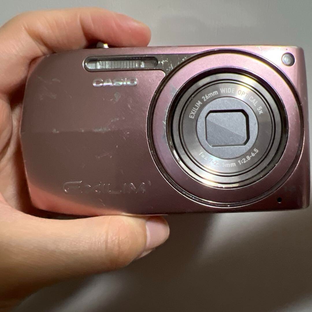 美品 CASIO EX-Z2300 ピンク 14.1メガピクセル CASIO EXILIM EX-Z2300 Pink Digital Camera 14.1MP 5x Optical