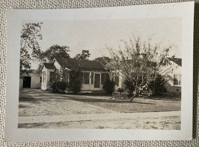 Vintage Photo White House Screen Door Cactus In Front Yard B & W 3.5'' x 2.5''