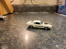 Auto World 72 Dodge Challenger Tire n Wheel Swapped Mint Never Displayed