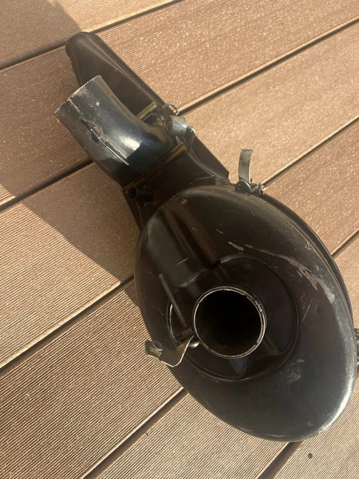 VW 1969 1970 Volkswagen Type 1 Bug Beetle Oil Bath Air Cleaner Filter Vintage OE - Image 4 of 4