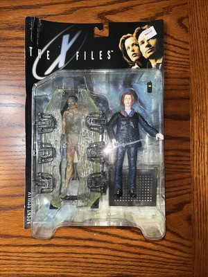 The X Files Agent Dana Scully Fight The Future 1998 Mcfarlane NEW