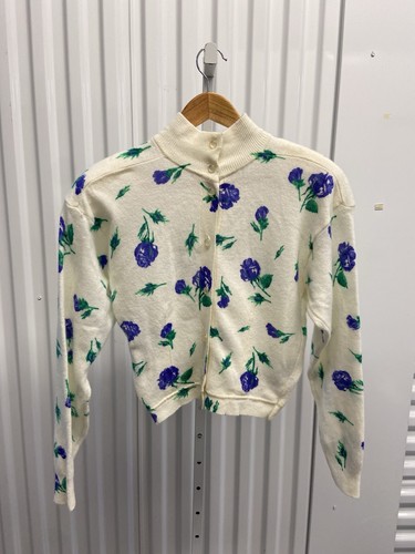 Cardigan vintage anni 80/90 Forenza viola in erba motivo floreale lana con bottoni taglia M - Foto 8 di 10