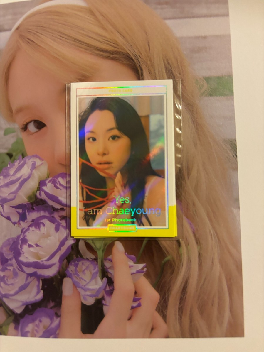 Yes,I am Chaeyoung. 2冊セット onceJAPAN限定 TWICE OFFICIAL SITE
