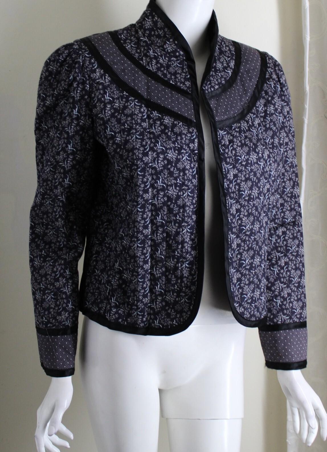 Estate vintage 70s Boho Quilted Edwardian Calico … - image 5