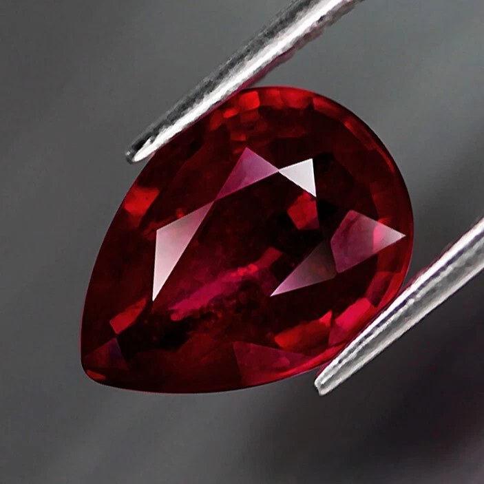 ES 3.85 ct. Rubí Natural Pera Rojo Nigeria - Imagen 4 de 4