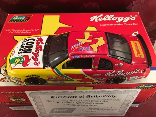 TERRY LABONTE #5 Kellogg’s 1997 Texas 1/24 Chevy Monte Carlo Revell Car HO - Picture 4 of 10