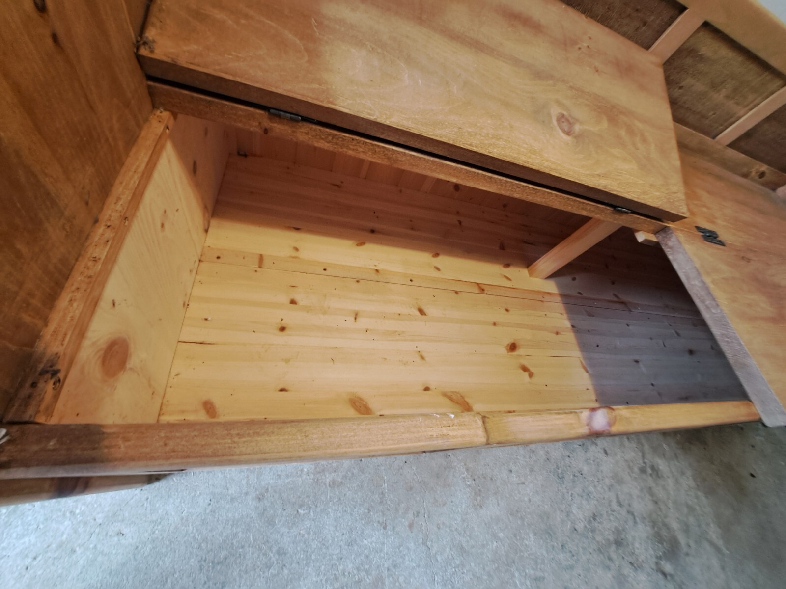 Pine bed Day Bed Settle Single Bed, Underbed Storage Waxed Pine eBay