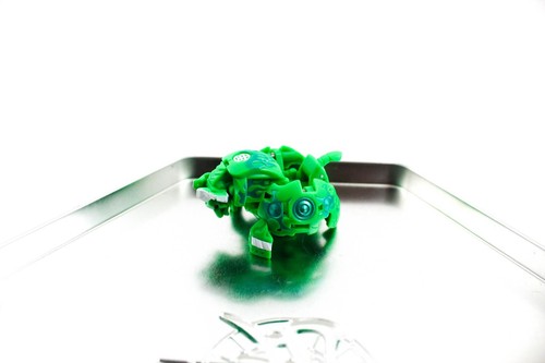 Bakugan Sabator Green Ventus Gundalian Invaders DNA 800G - Picture 2 of 8
