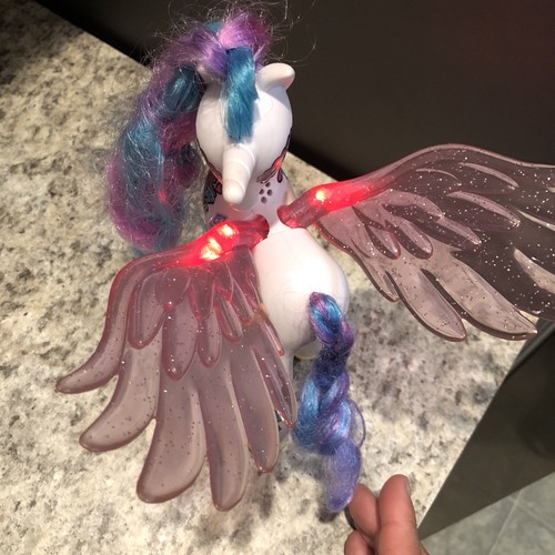 My Little Pony Talking Princess Celestia’s 9" 2011 Hasbro #A0633 - Imagen 4 de 12