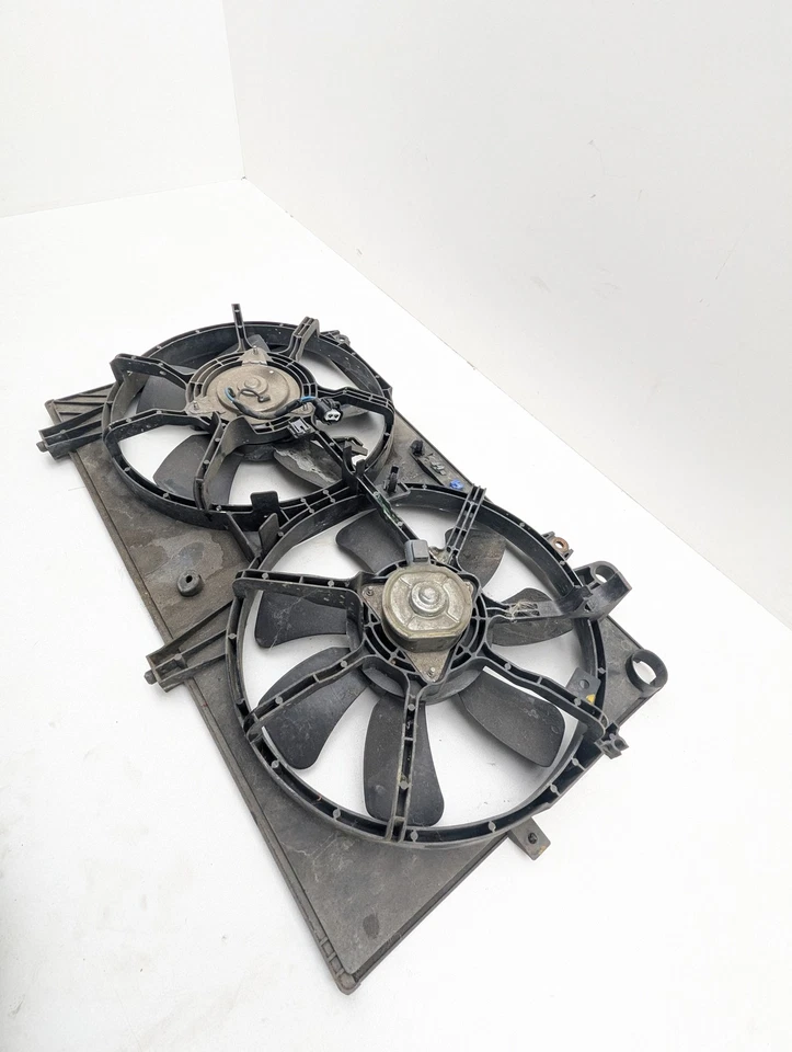 Radiator Fan Motor Fan Assembly Fits 04-08 MAZDA RX8 — 第 4/4 张图片