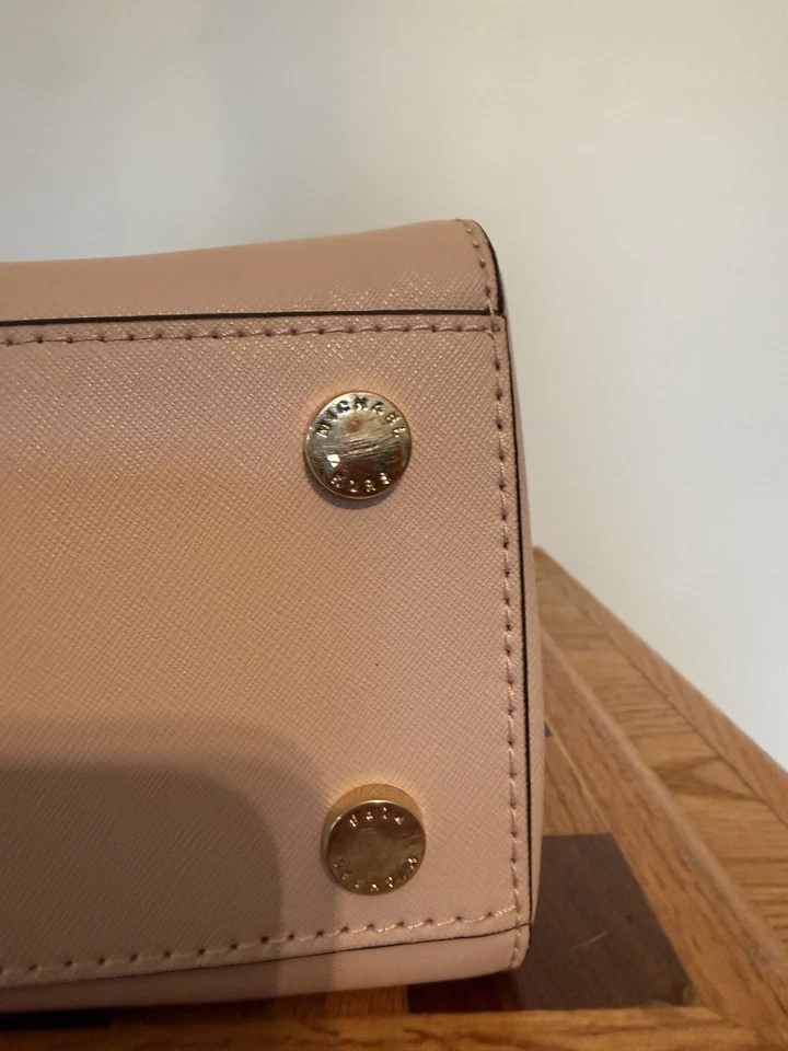 Bolso de Mano Michael Kors Kellen Tamaño Mediano Nuevo con Etiquetas Rosa Flor Foto 2 de 4