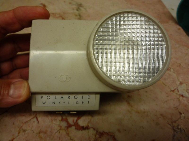 Vintage  Polaroid Wink Light Model 110A