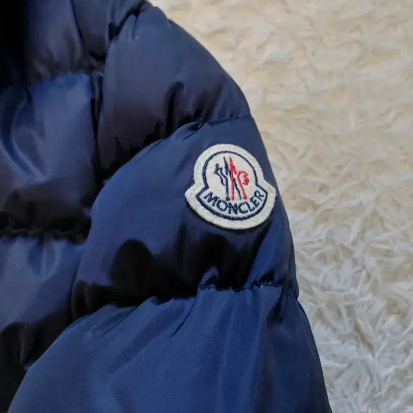 Moncler Phlamette Women's 44 Down Puffer, Excellent Condition