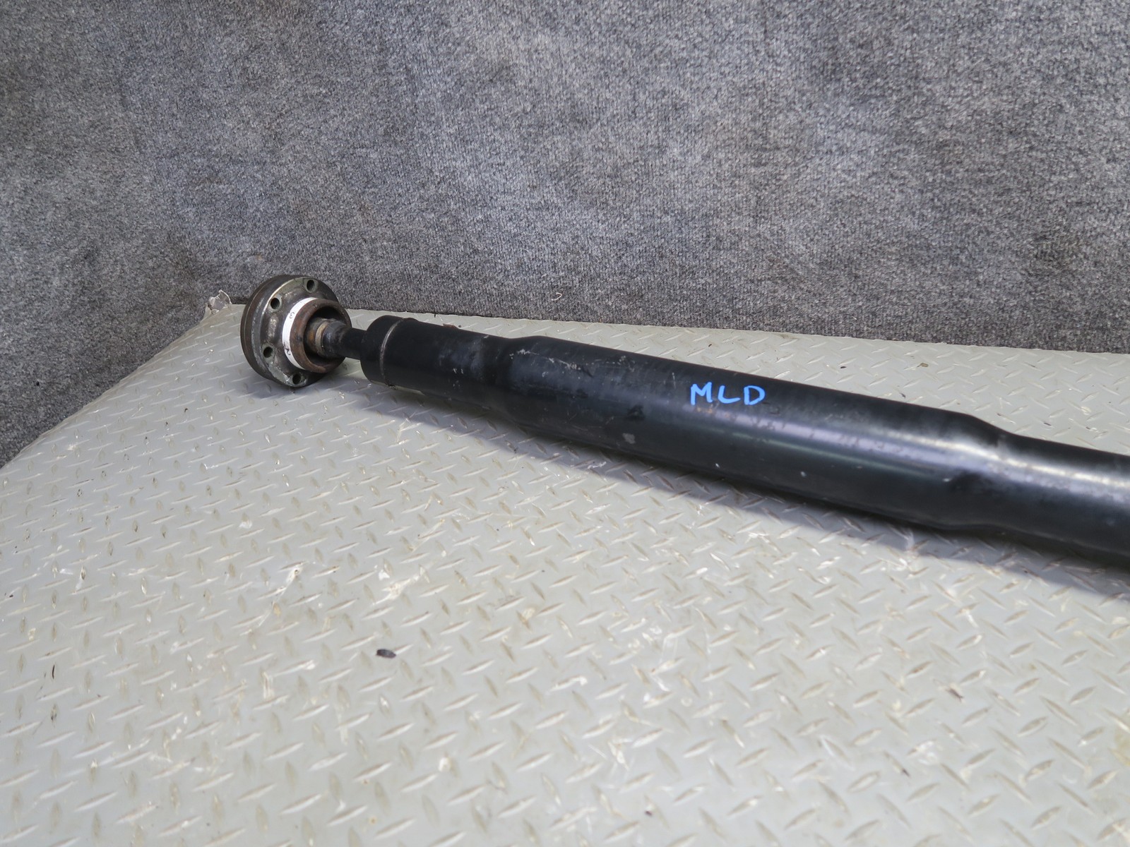 2017-2020 MASERATI LEVANTE M161 3.0L AWD REAR DRIVESHAFT DRIVE SHAFT 94K MILES