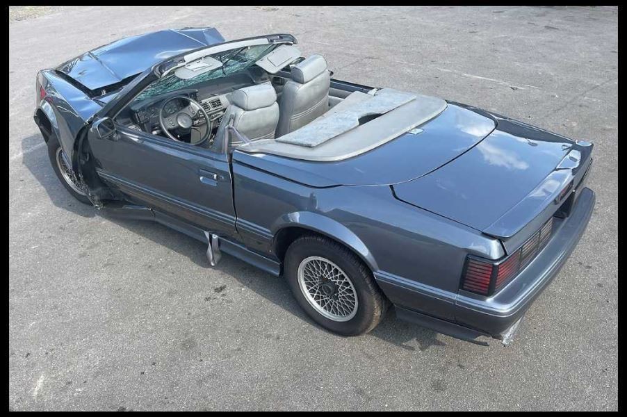 1987-1990 Ford Mustang Mclaren ASC Convertible Rear Quarter Passenger Trim 1964
