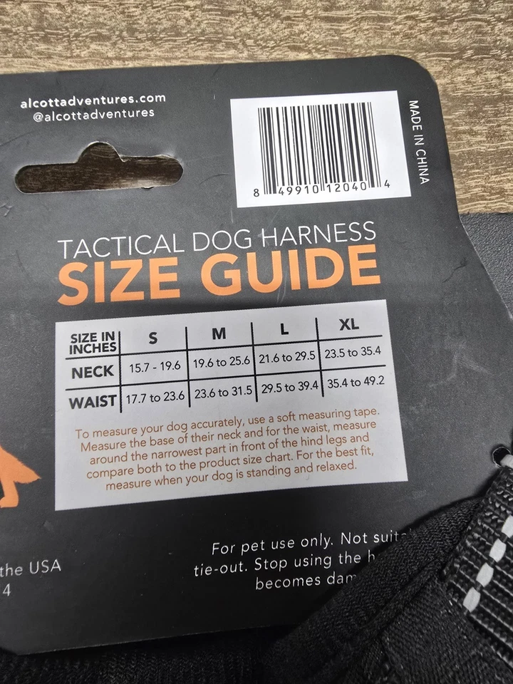 Arnés táctico para perros Alcott para perros grandes con paquetes de almacenamiento extraíbles con mango Foto 3 de 4