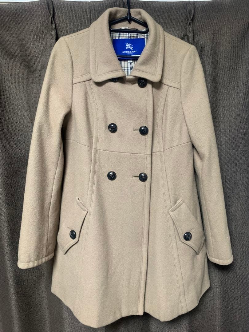 Burberry   Blue Label BURBERRY Coat Outer Elegant Fur Half  or Less thumbnail 3