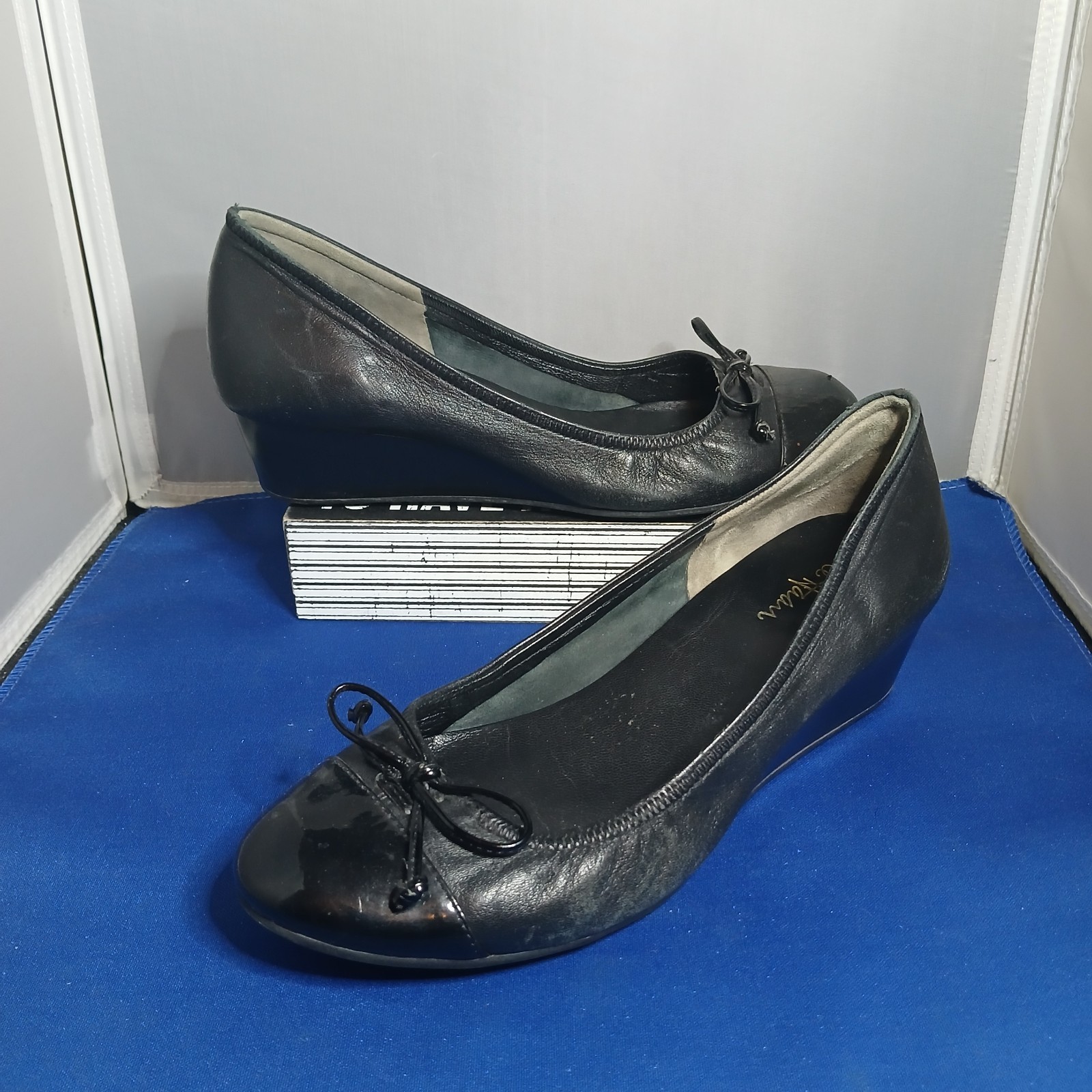 Cole Haan Shoes Womens Size 7 Black Leather Wedge Pumps Cap Toe Comfort