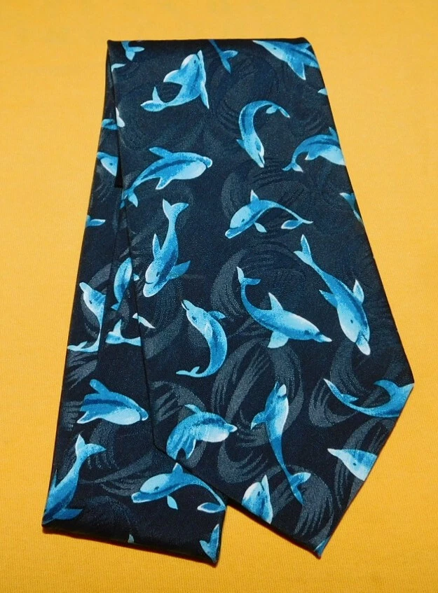 DISEÑOS DE A. ROGERS CORBATA POLIÉSTER MOTIVO DELFINES NEGRO/AZUL - CORBATAS DE DISEÑADOR. Foto 2 de 3