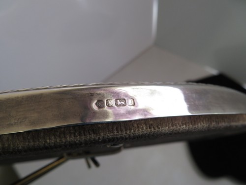 Solid Silver Picture Frame. Hallmarked. 17cm x 22cm. Antique/Vintage - Picture 3 of 7