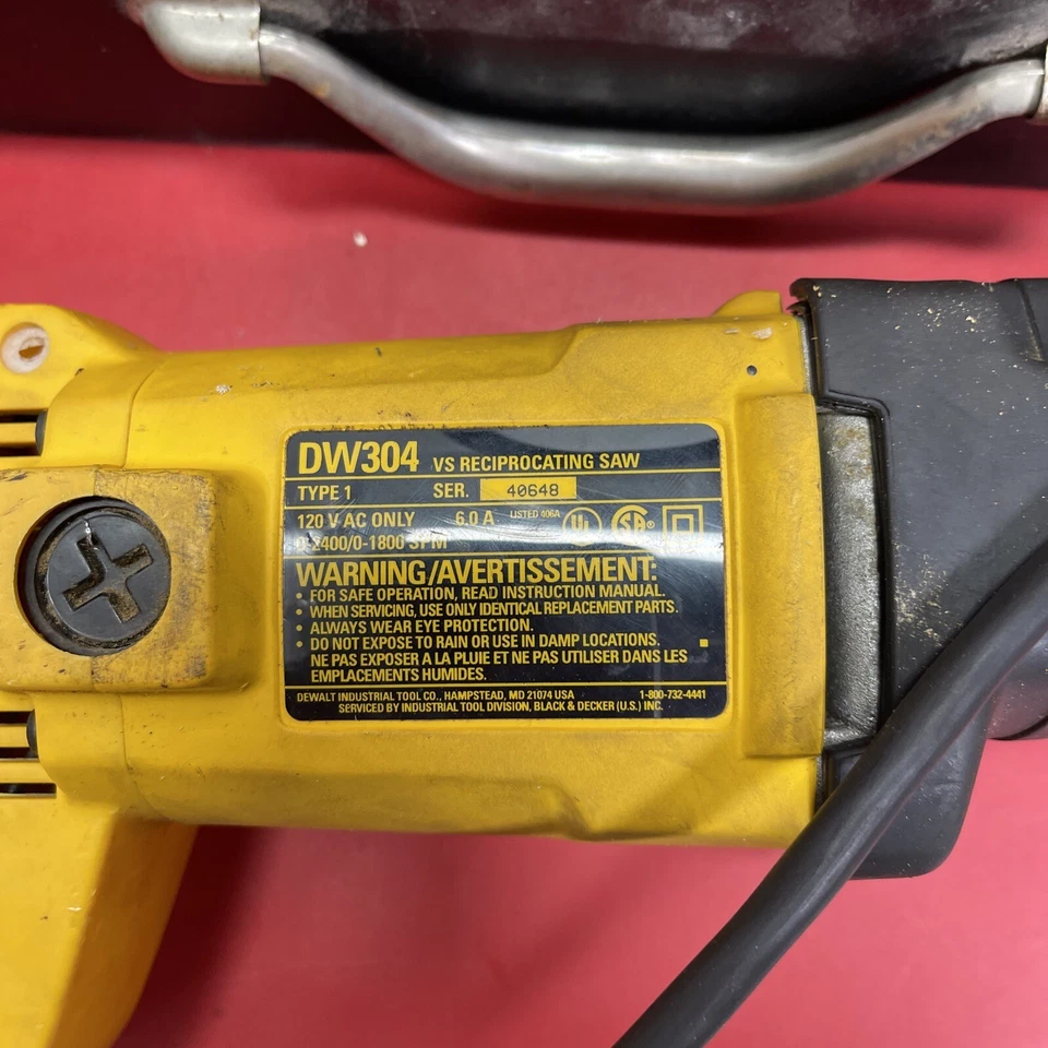 dewalt reciprocating saw DW304 - Image 4 of 4