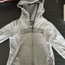 Boys Size 5 OshKosh gray Sweatshirt full zip Hoodie