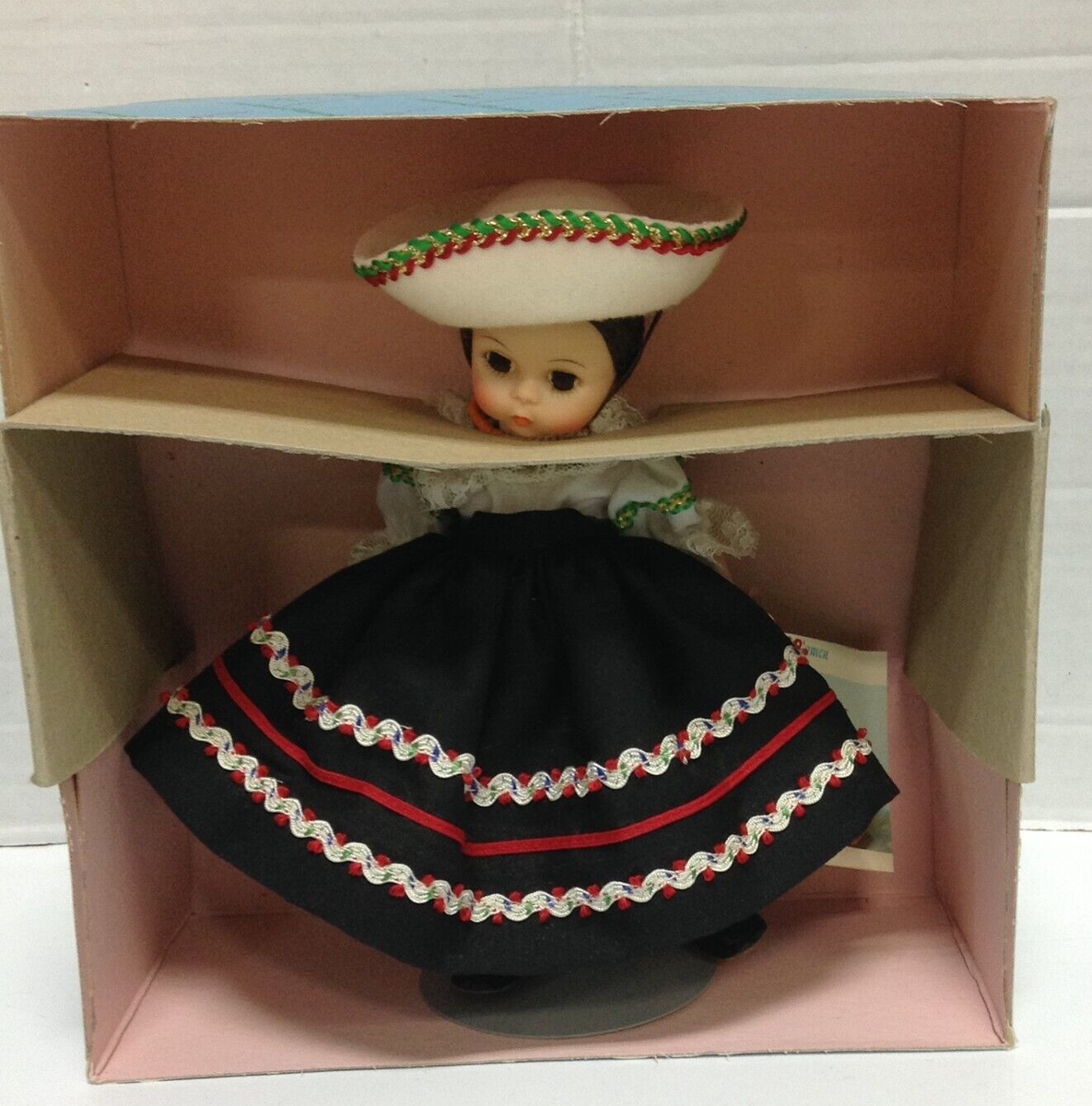 NEW Vintage 1978 Madame Alexander Mexico International Doll 8