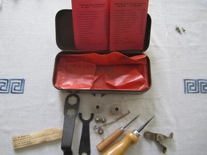 Apparateschachtel für Pfaff Nähmaschine Klasse 30 u 30/31 von 1952 mit Zubehör