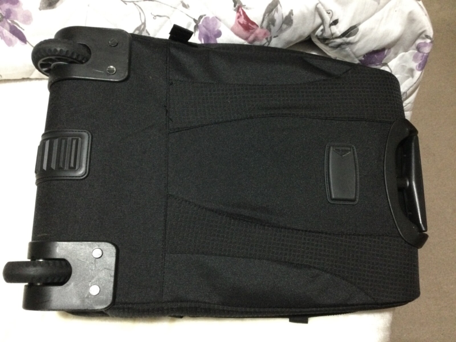 Rock black wheeled holdall/hand luggage eBay