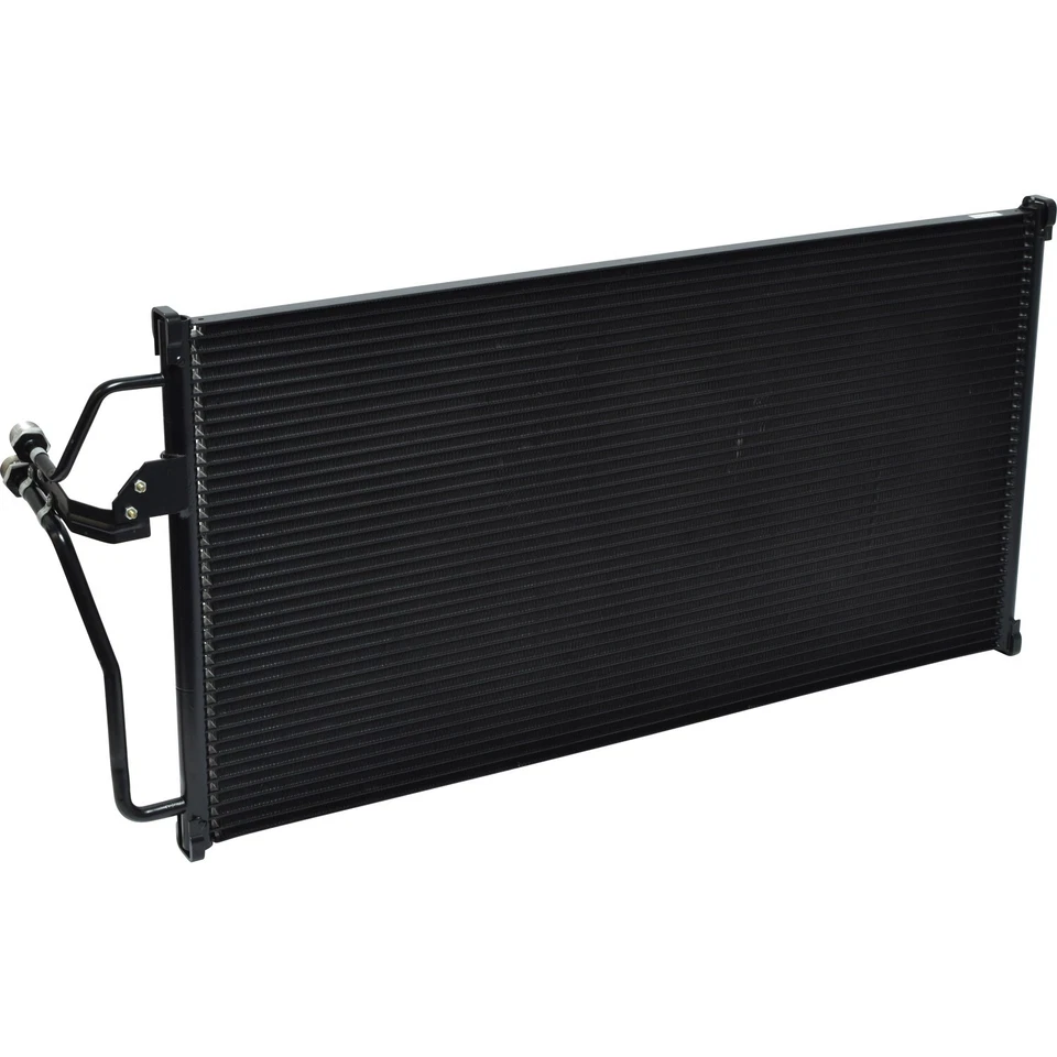 Condensador de aire acondicionado para Oldsmobile Regency 1997-1998 UAC Foto 2 de 2