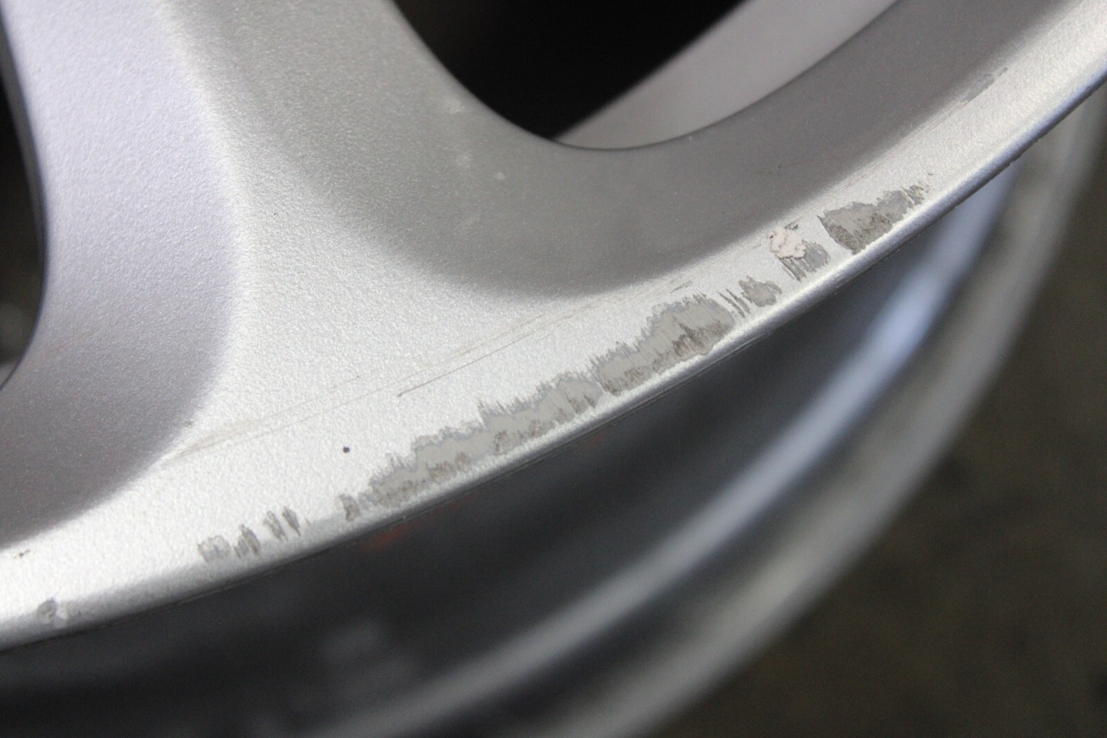 Maserati Quattroporte, Rear Wheel, Curb Rash, Used, P/N 82380806