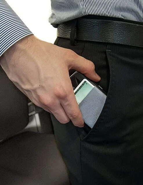 Card Ninja Ultra Slim Self Adhesive Credit Card Wallet for iphone w/ Apple Pay - Image 4 of 4