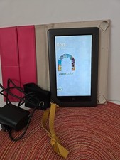 Barnes Noble Nook Color With Cover Power Cord. Screen Size 3.75 X 7
