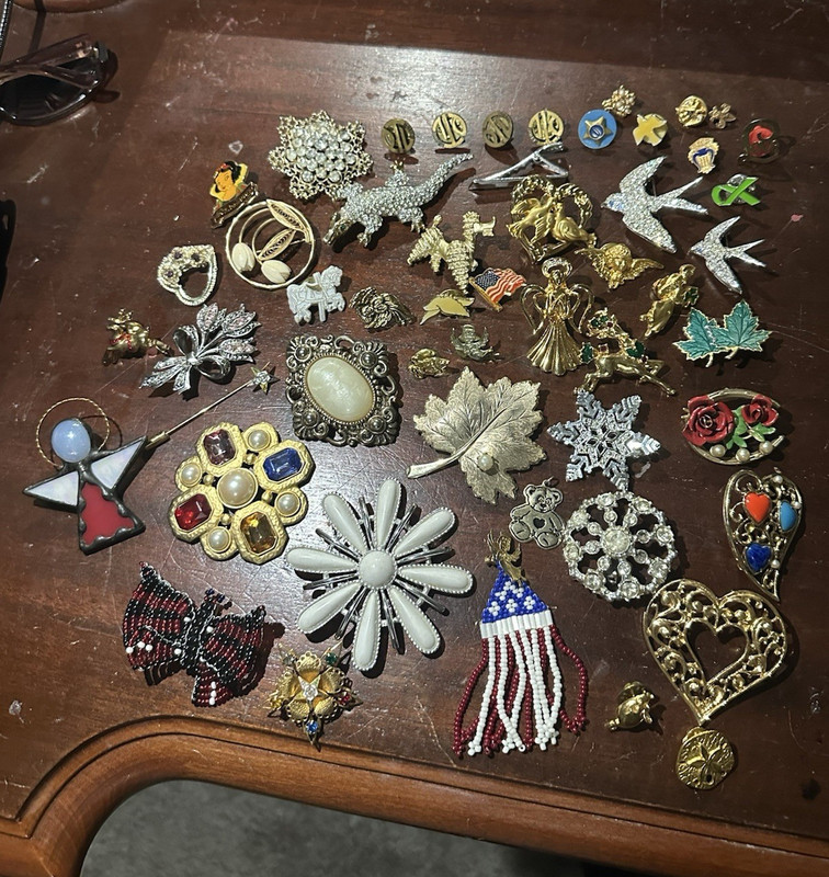Mixed Lot Women's Fashion Metal Brooches & Pins, Multicolor Assorted