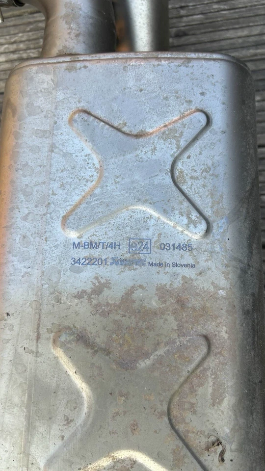 Akrapovic Titanium Evolution Slip On (Rear Section) - BMW 1M E82 - Image 2 of 4