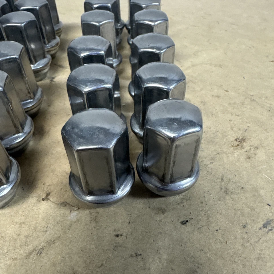 1988-2023 GMC SIERRA Chevy Silverado Tahoe FACTORY OEM LUG NUTS 14x1.5 09596070 - Image 3 of 4