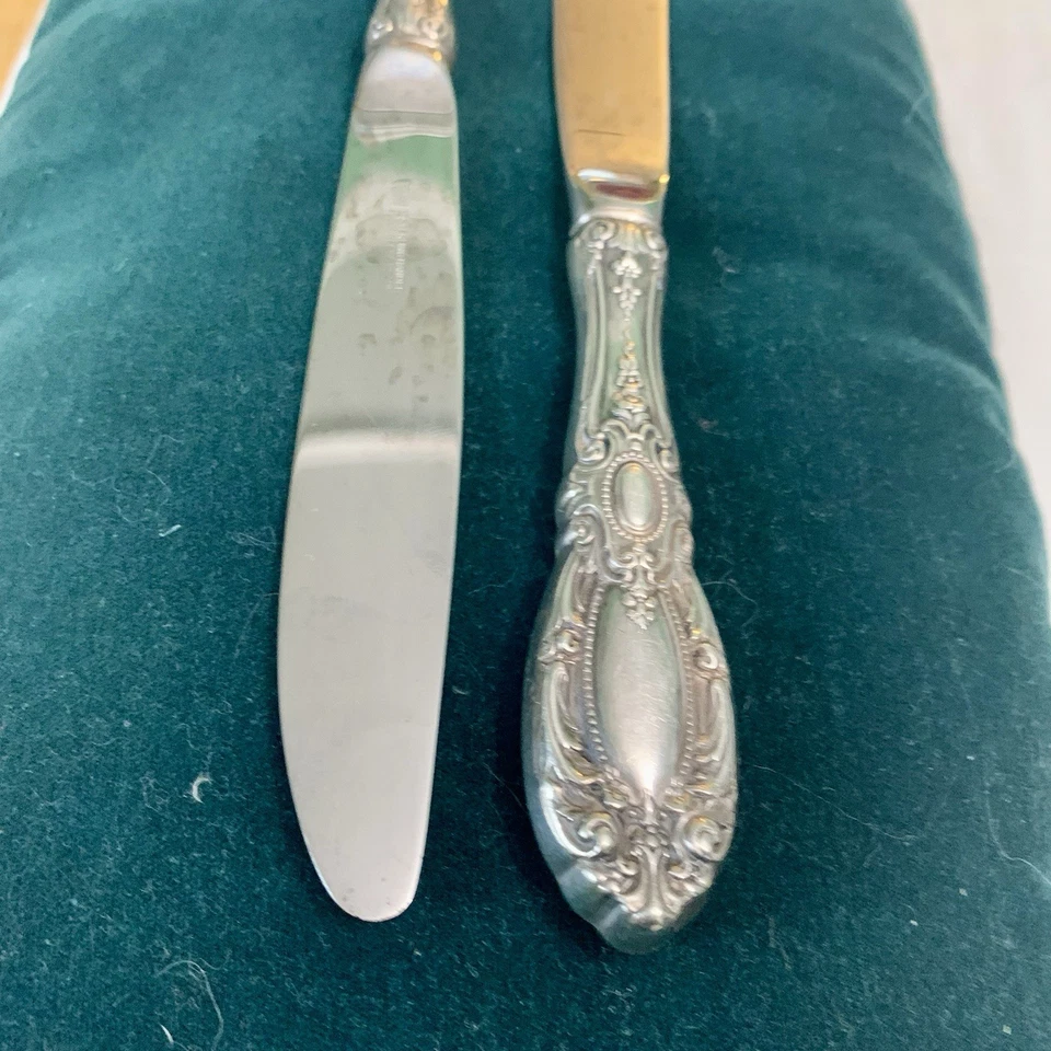 2 cuchillos de cena King Richard con mango de plata esterlina de toalla de 8,5"" de largo Foto 4 de 4