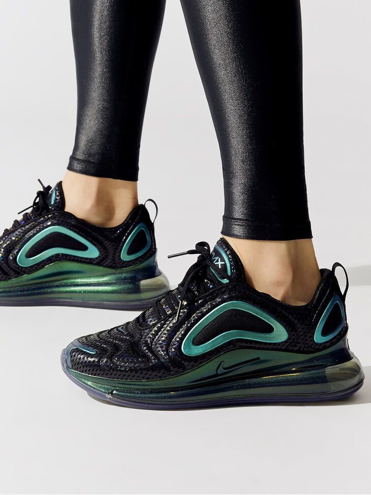 Nike Women's Air Max 720 - Black/Metallic Silver Black / 9