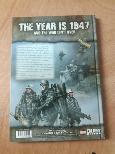 Dust Tactics, Hardback Rulebook, 2014, Excellent Condition - 第 2/2 張圖片