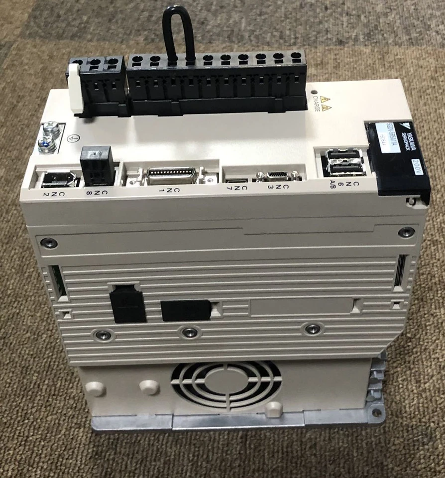 1pc used Yaskawa SGDV-5R5A11AY806AA 750W DRIVE Free delivery - Image 2 of 4