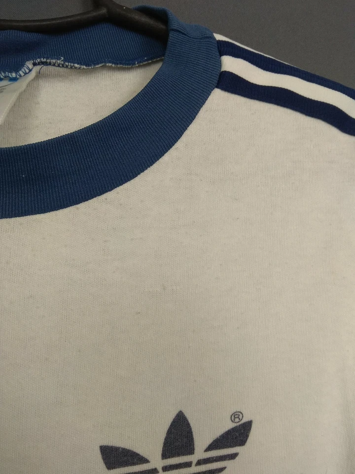 Camiseta Adidas GRANDE Vintage Retro ig93 Foto 4 de 4