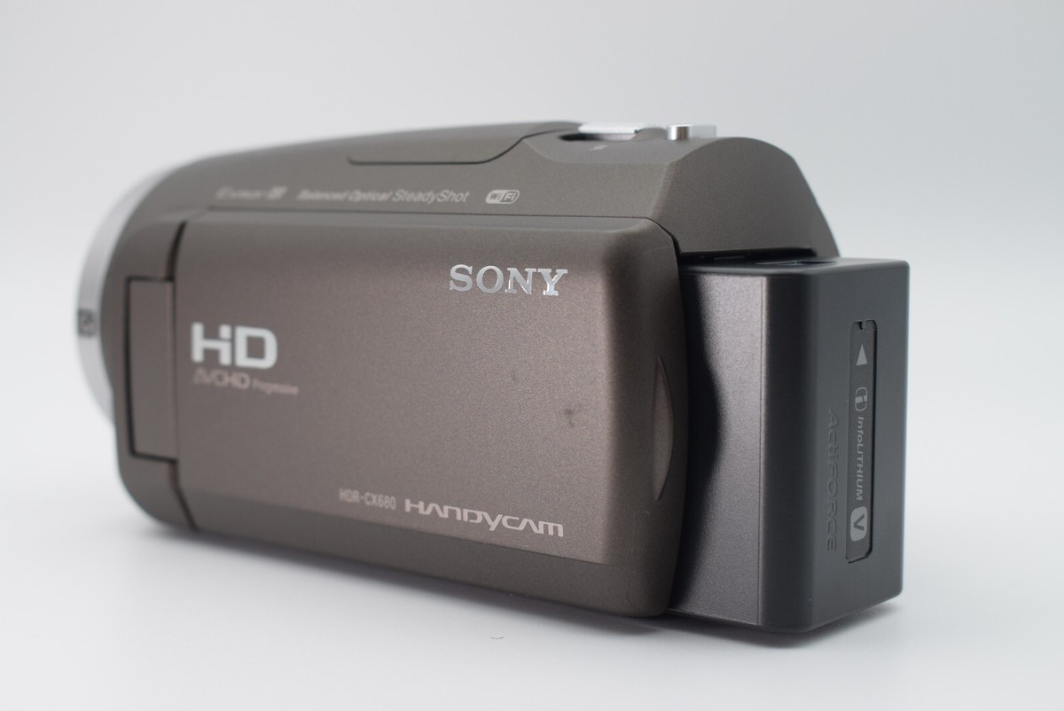 【ECHES＠CAMERA・YYP】SONY HDR-CX680 Sony Video Camera 2.29 MP (16:9) Handycam HDR-CX680 W White